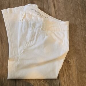 Maurices M Jeans in Crisp White